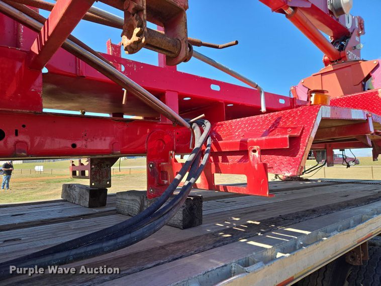 image for item ET1441 2011 Terex BT2047 truck mounted crane