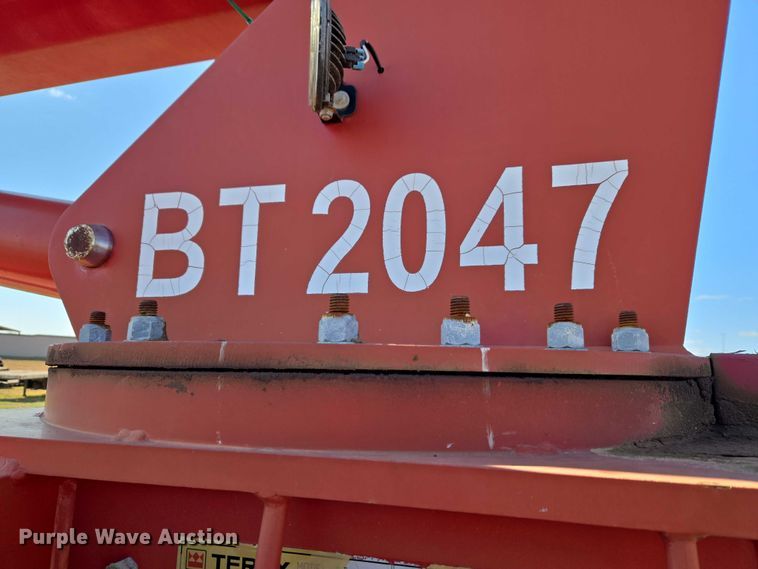 image for item ET1441 2011 Terex BT2047 truck mounted crane