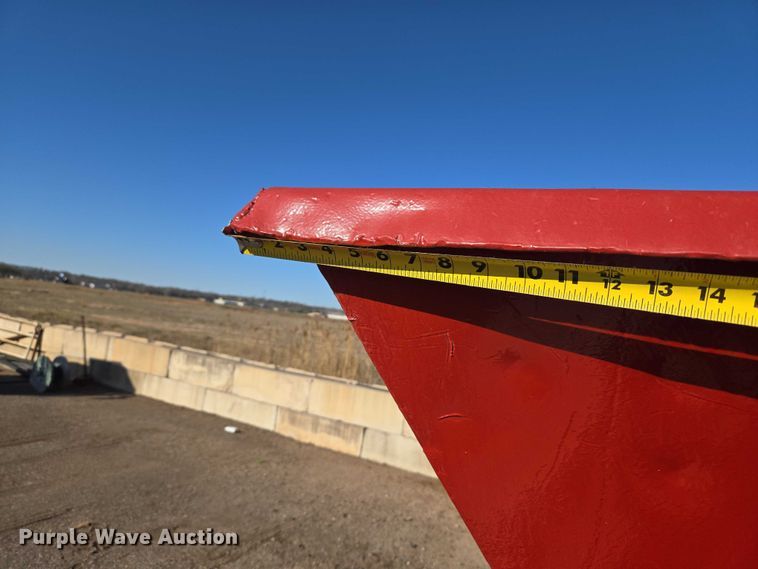 image for item ET1455 2012 Royar Industries Inc. Royer 365 soil shredder-mixer