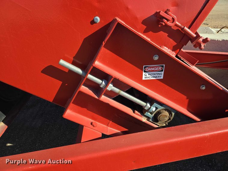 image for item ET1455 2012 Royar Industries Inc. Royer 365 soil shredder-mixer