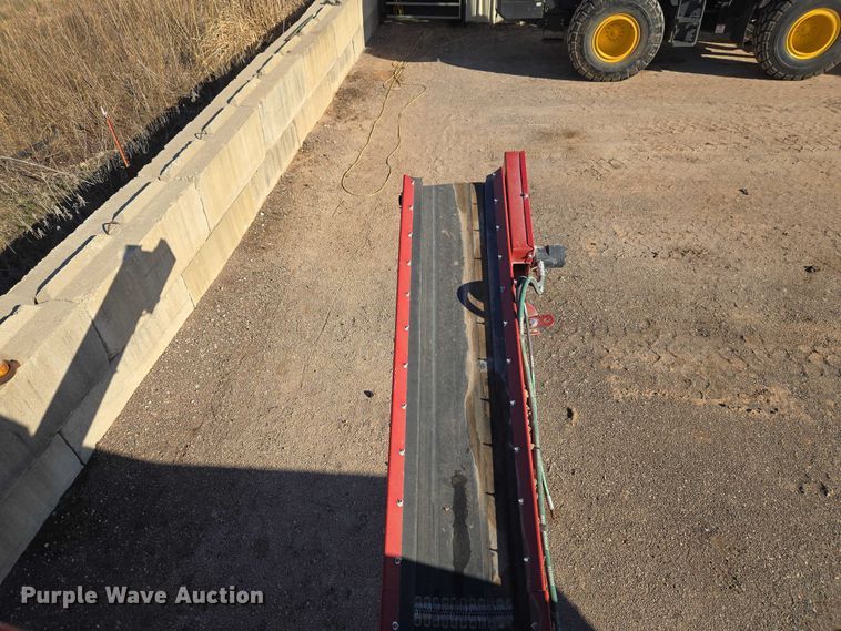 image for item ET1455 2012 Royar Industries Inc. Royer 365 soil shredder-mixer