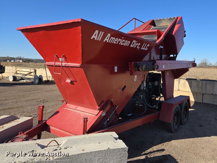 image for item ET1455 2012 Royar Industries Inc. Royer 365 soil shredder-mixer