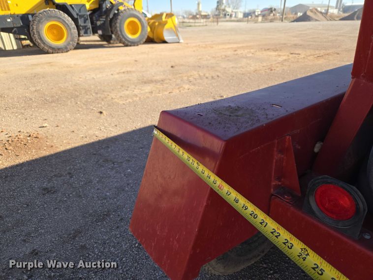 image for item ET1455 2012 Royar Industries Inc. Royer 365 soil shredder-mixer