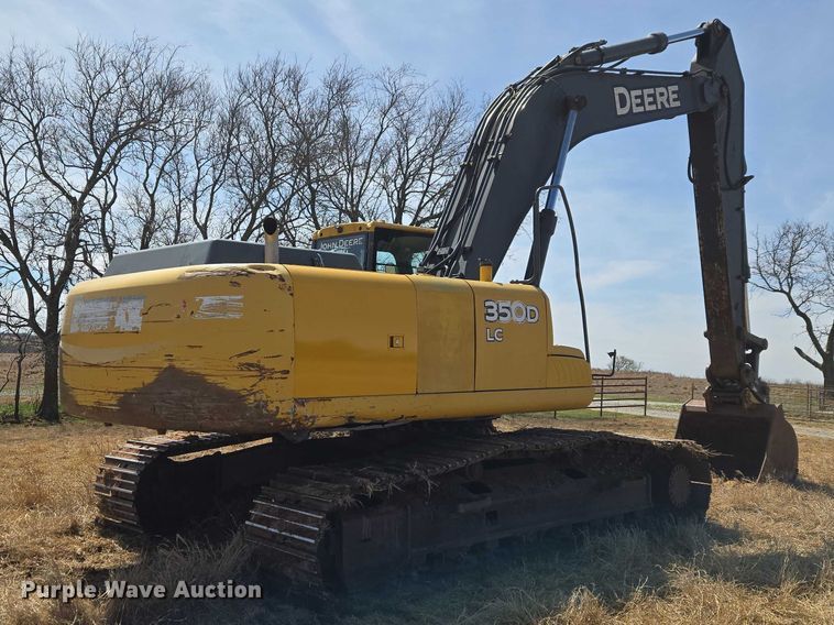 image for item ET1464 2006 John Deere 350D LC excavator