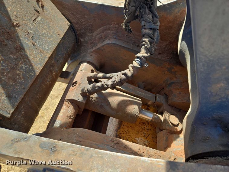 image for item ET1464 2006 John Deere 350D LC excavator