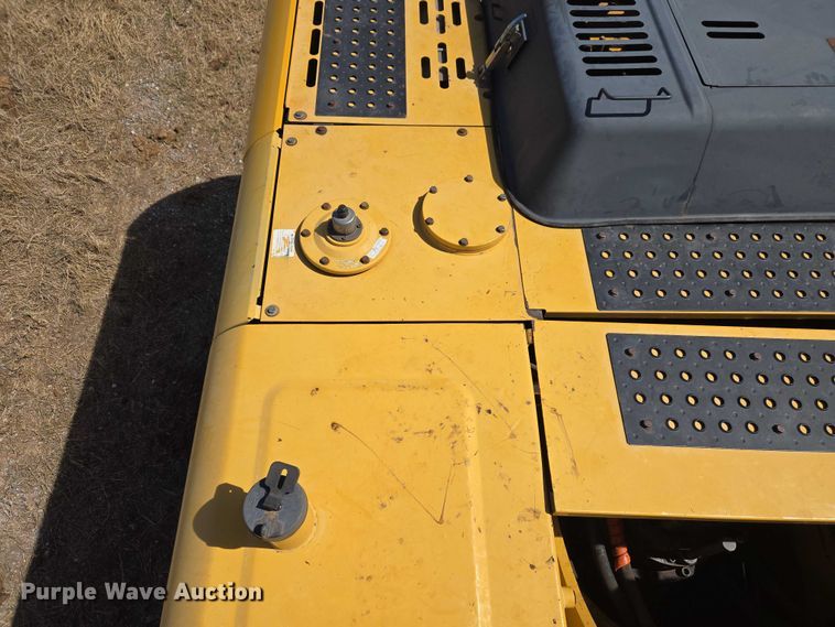 image for item ET1464 2006 John Deere 350D LC excavator