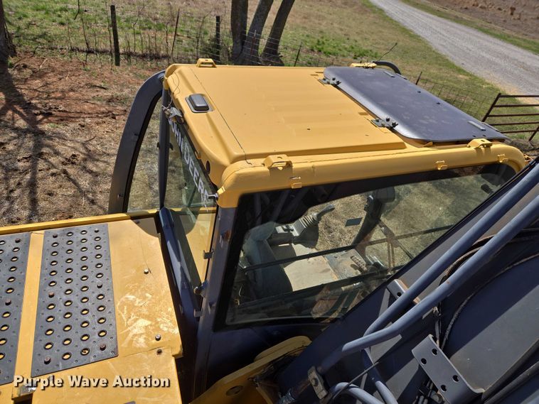 image for item ET1464 2006 John Deere 350D LC excavator