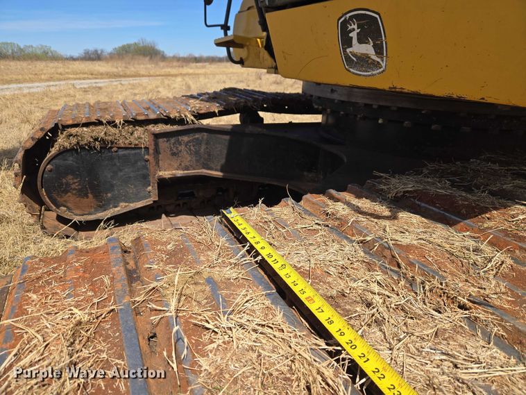 image for item ET1464 2006 John Deere 350D LC excavator