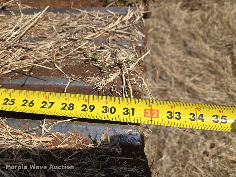 image for item ET1464 2006 John Deere 350D LC excavator