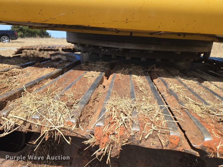 image for item ET1464 2006 John Deere 350D LC excavator