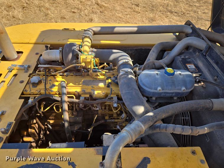 image for item ET1464 2006 John Deere 350D LC excavator