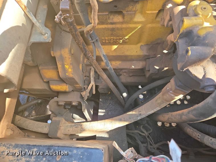 image for item ET1464 2006 John Deere 350D LC excavator