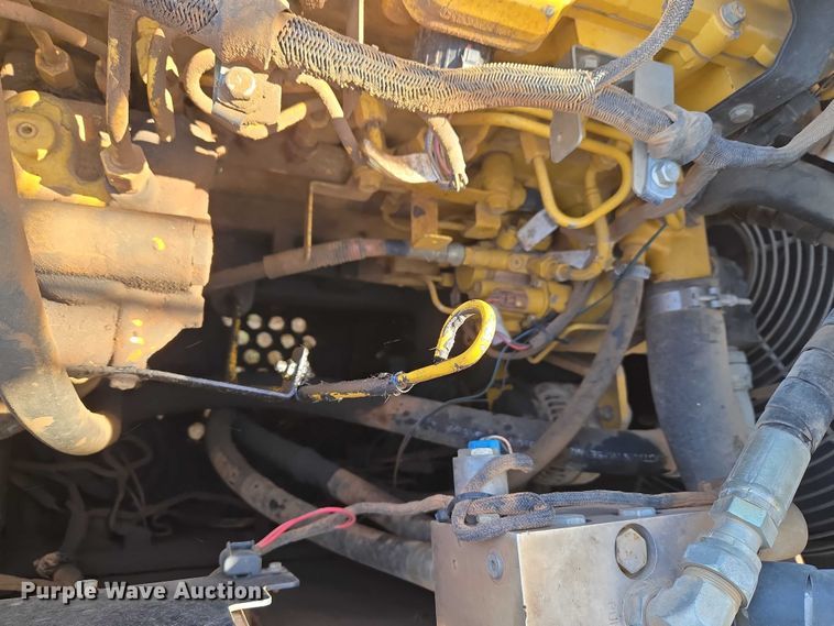 image for item ET1464 2006 John Deere 350D LC excavator