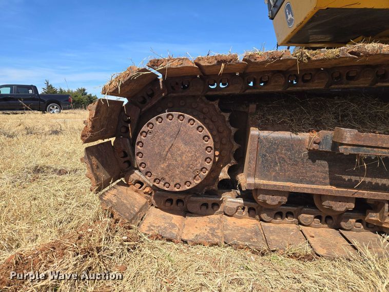 image for item ET1464 2006 John Deere 350D LC excavator