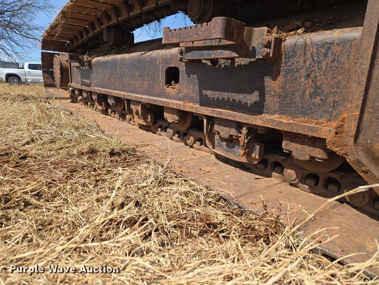 image for item ET1464 2006 John Deere 350D LC excavator