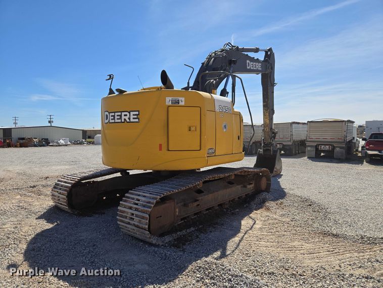 image for item ET1465 2015 John Deere 245G LC excavator