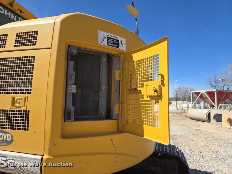 image for item ET1465 2015 John Deere 245G LC excavator