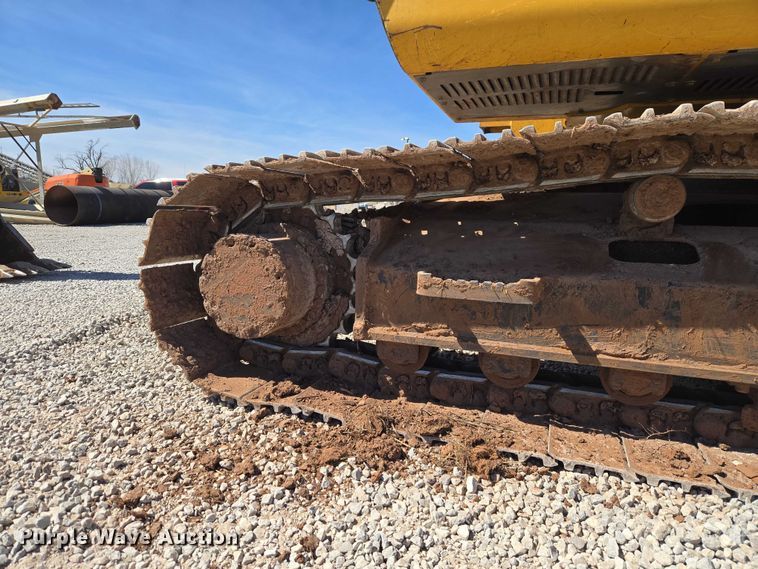 image for item ET1465 2015 John Deere 245G LC excavator