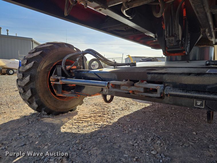 image for item ET1472 2007 Snorkel TB-42CU boom lift