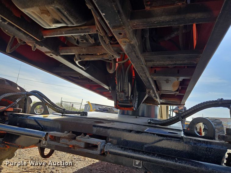 image for item ET1472 2007 Snorkel TB-42CU boom lift