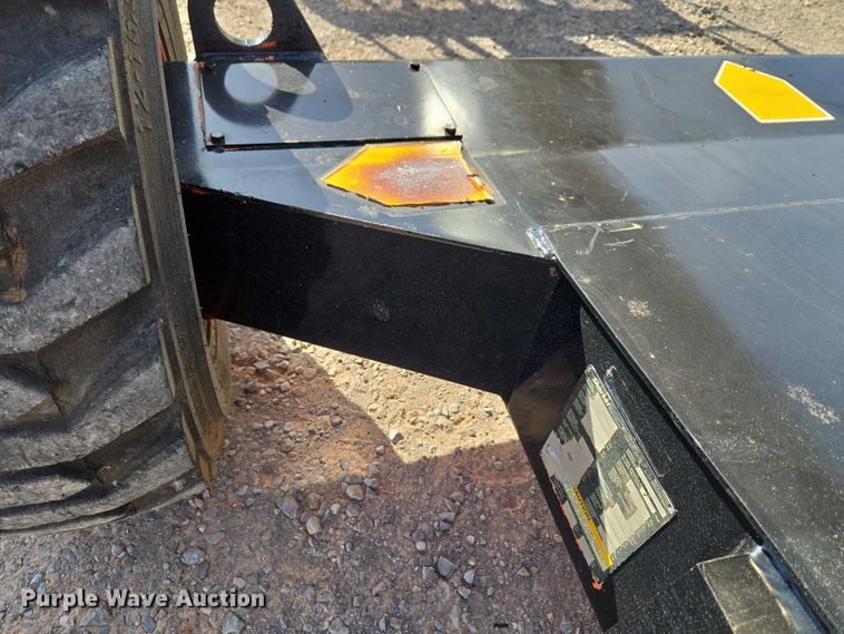 image for item ET1472 2007 Snorkel TB-42CU boom lift