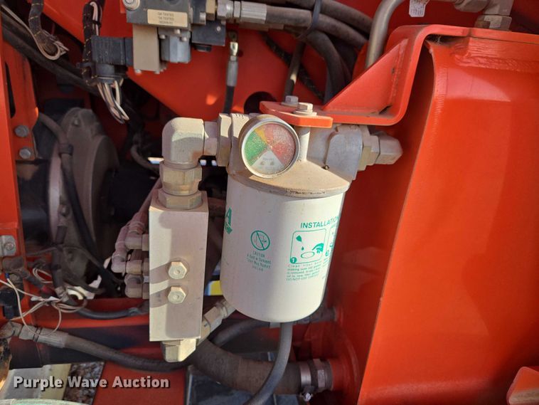 image for item ET1472 2007 Snorkel TB-42CU boom lift