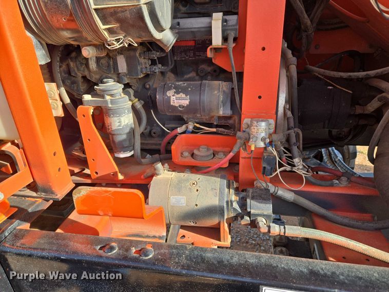 image for item ET1472 2007 Snorkel TB-42CU boom lift