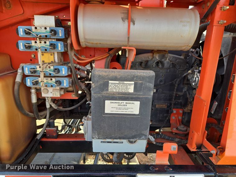 image for item ET1472 2007 Snorkel TB-42CU boom lift