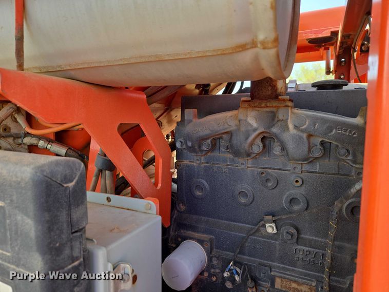 image for item ET1472 2007 Snorkel TB-42CU boom lift