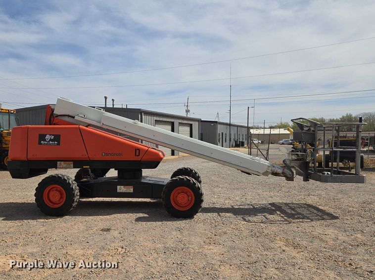 image for item ET1475 2006 Snorkel TR-42CU boom lift