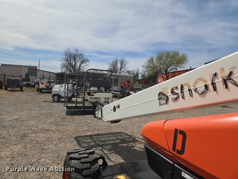 image for item ET1475 2006 Snorkel TR-42CU boom lift