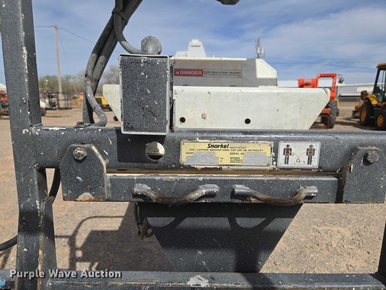 image for item ET1475 2006 Snorkel TR-42CU boom lift