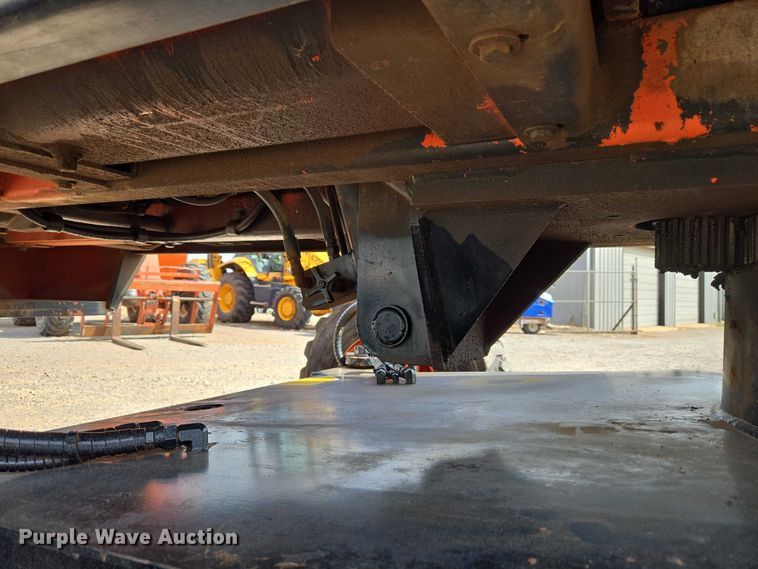 image for item ET1475 2006 Snorkel TR-42CU boom lift