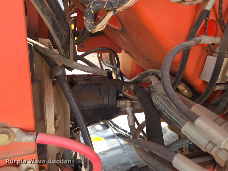 image for item ET1475 2006 Snorkel TR-42CU boom lift