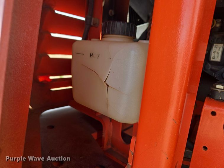 image for item ET1475 2006 Snorkel TR-42CU boom lift