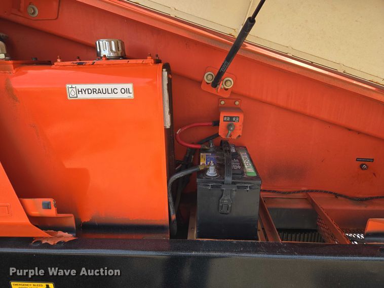 image for item ET1475 2006 Snorkel TR-42CU boom lift