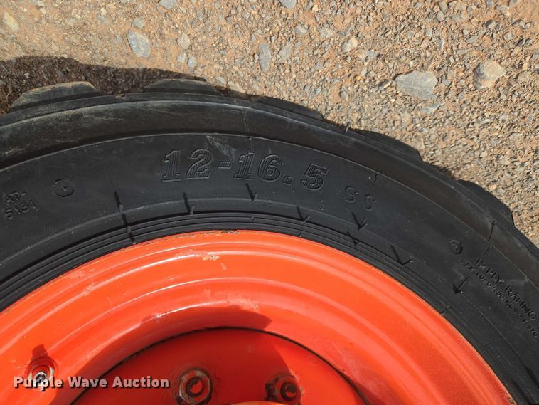 image for item ET1475 2006 Snorkel TR-42CU boom lift