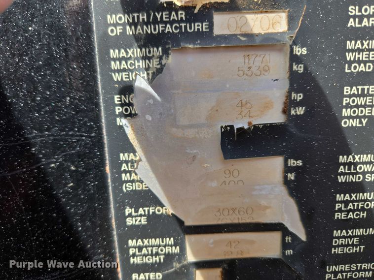 image for item ET1475 2006 Snorkel TR-42CU boom lift