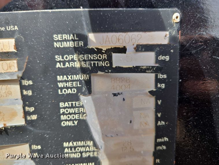 image for item ET1475 2006 Snorkel TR-42CU boom lift