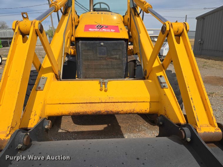 image for item ET1477 2006 JCB 3CX backhoe