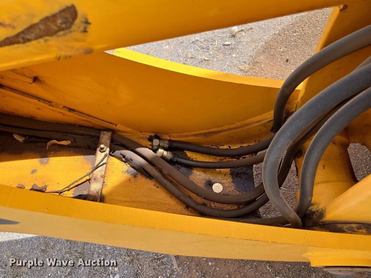 image for item ET1477 2006 JCB 3CX backhoe