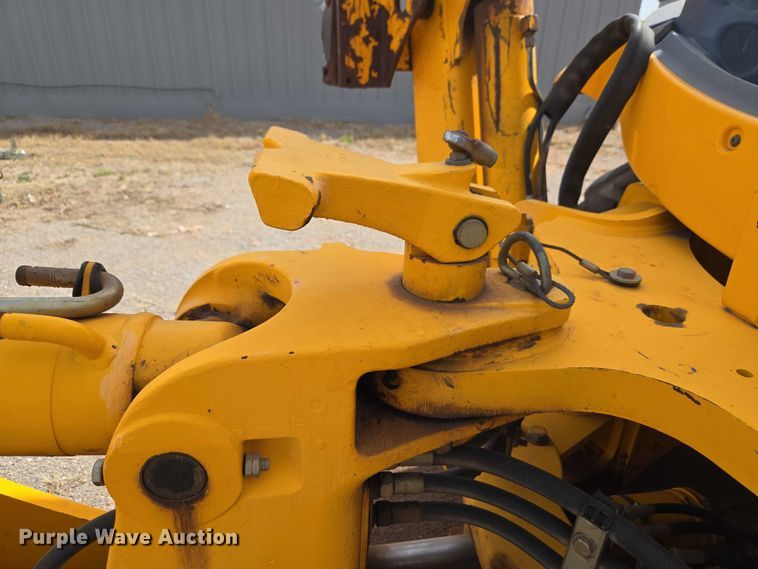 image for item ET1477 2006 JCB 3CX backhoe