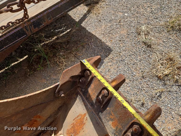 image for item ET1477 2006 JCB 3CX backhoe