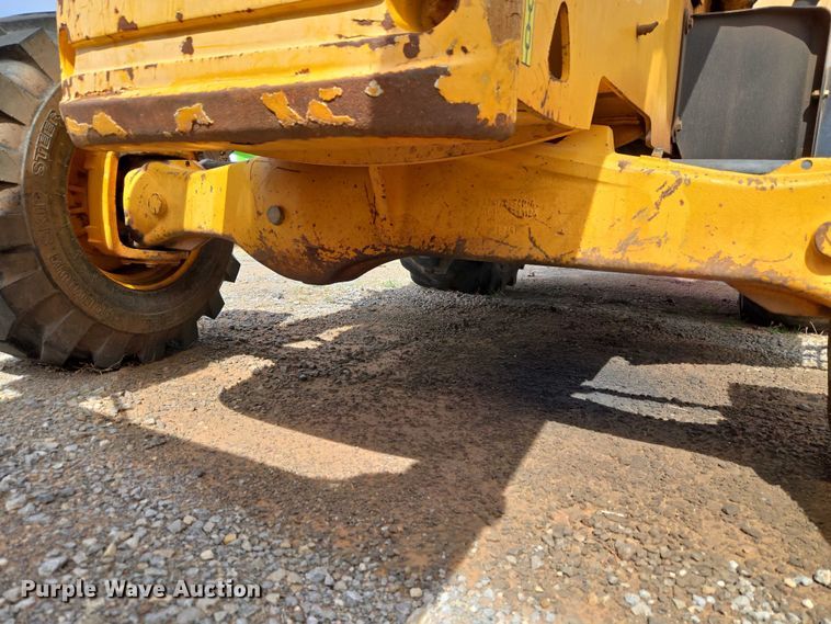 image for item ET1477 2006 JCB 3CX backhoe