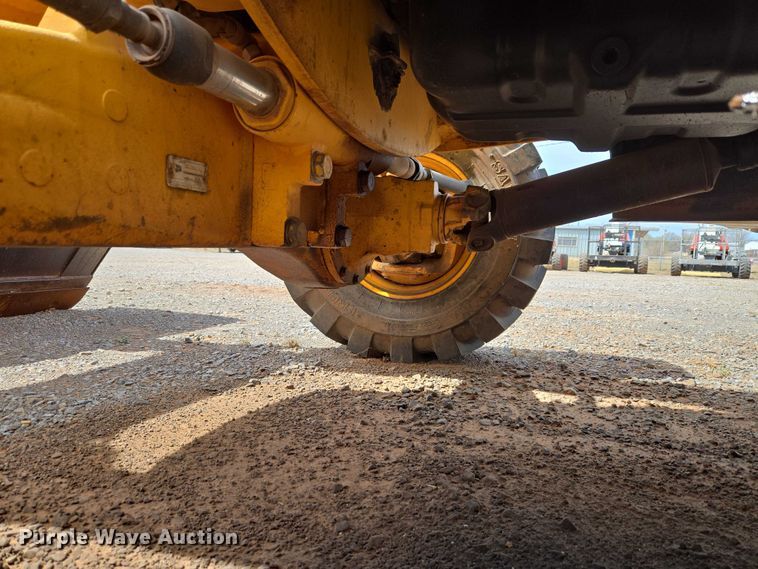 image for item ET1477 2006 JCB 3CX backhoe