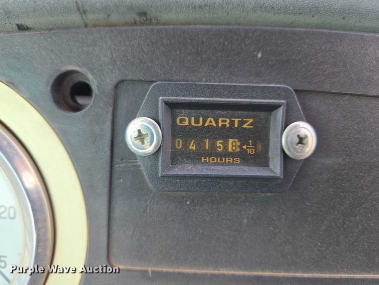 image for item ET1477 2006 JCB 3CX backhoe