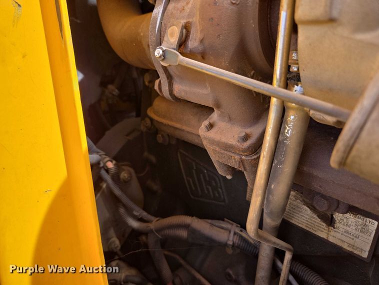 image for item ET1477 2006 JCB 3CX backhoe