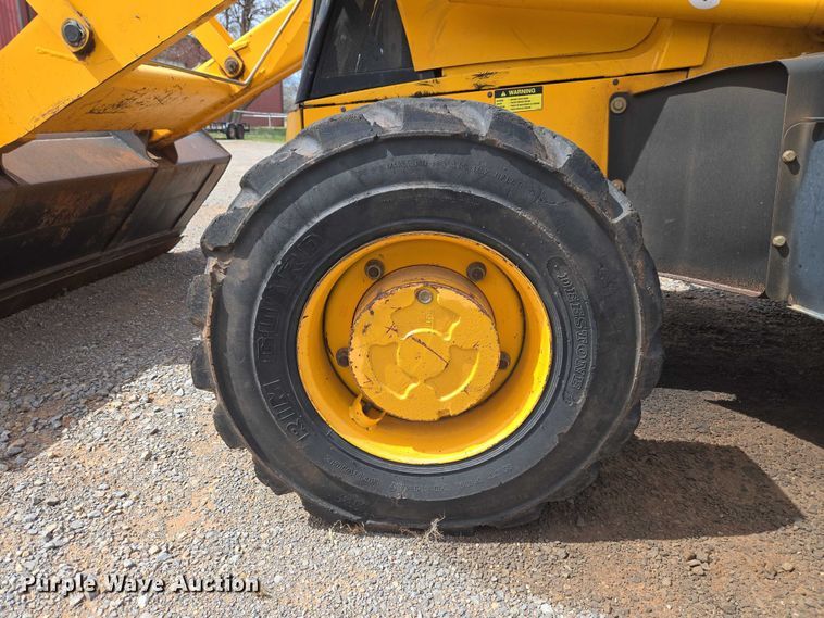 image for item ET1477 2006 JCB 3CX backhoe