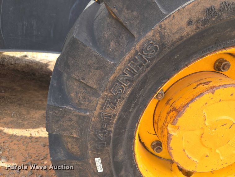 image for item ET1477 2006 JCB 3CX backhoe