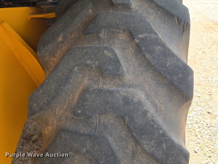 image for item ET1477 2006 JCB 3CX backhoe